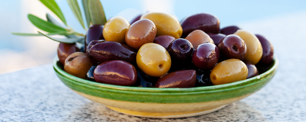 Serge olives : 250g d'olives apéritives offertes